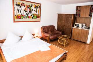 Апарт-отели Club Residence Apartments Нептун Апартаменты с 3 спальнями-15